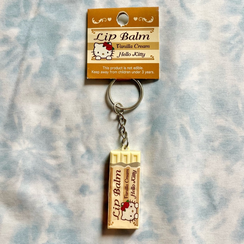 Rare Hello Kitty Sanrio Vanilla Cream lip balm keychain - NEW FROM 2010